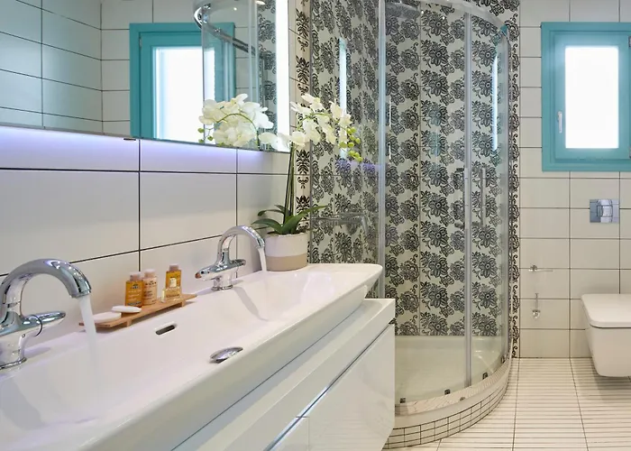 Villa Almyriki Monólithosz