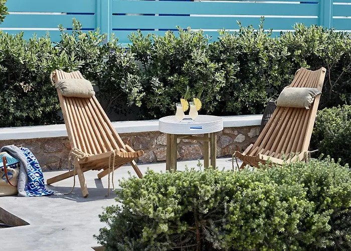 Vila Almyriki Monolithos