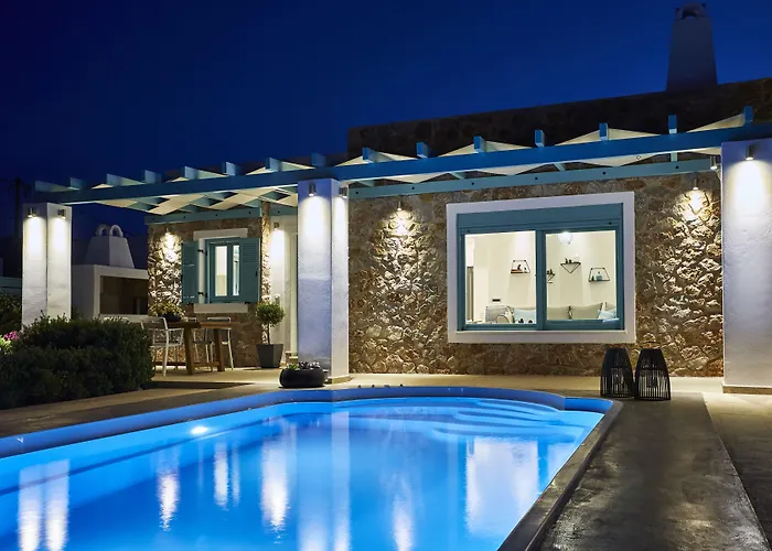 Almyriki Monolithos (Santorini)